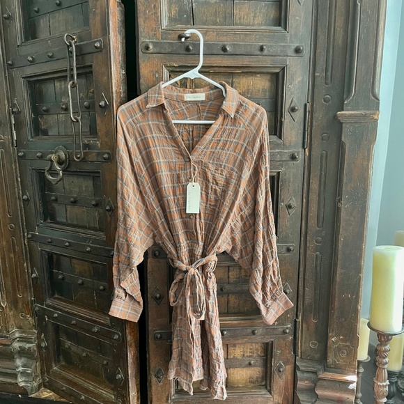 Comfy little plaid shirt dress - Picture 1 of 4